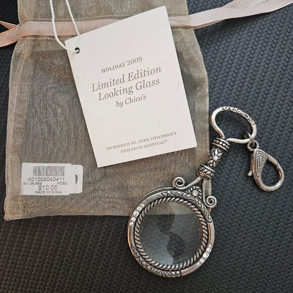 Chico's 2009 Limited Edition St. Jude Looking Glass Keychain In Gift Bag - NEW - Picture 1 of 4